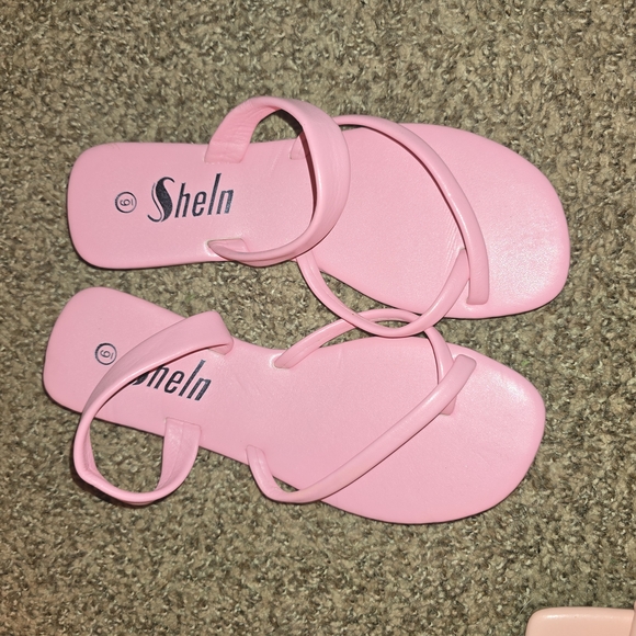 SHEIN Multicolor Sandal Collection 6 Pairs - Picture 2 of 5